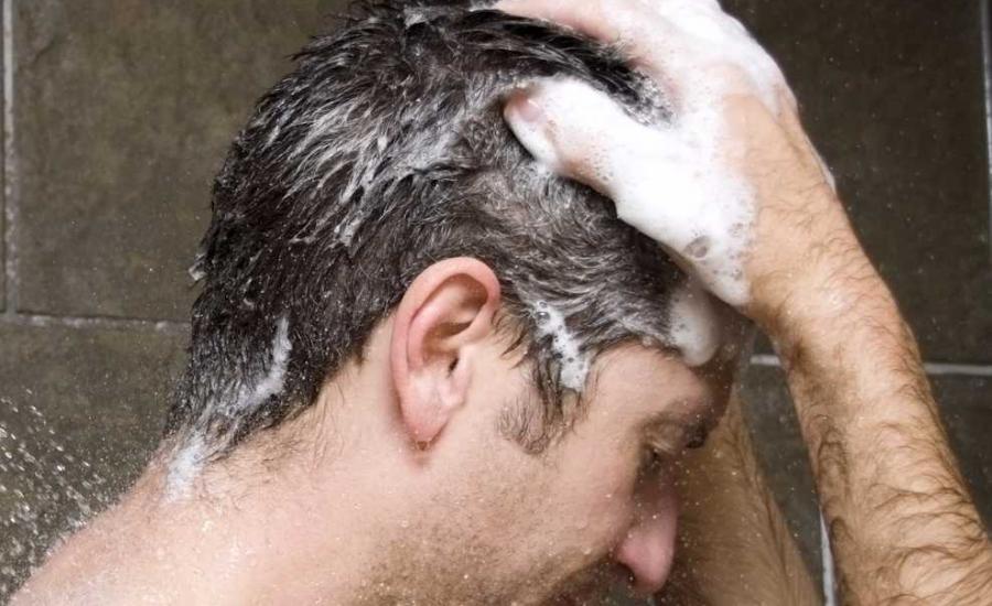 الطريقة الصحيحة لغسل الشعر 