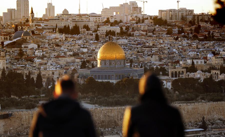 الخارجية الفلسطينية ترحب بموقف التشيك ورومانيا الرافض لنقل سفارتيهما إلى القدس