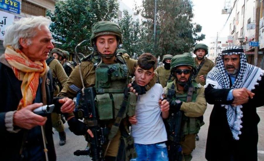اعتقال وغرامات على اطفال فلسطينيين 