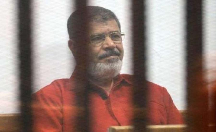 الجنايات المصرية تعيد محاكمة " مرسي "  بتهمة التخابر مع حماس 