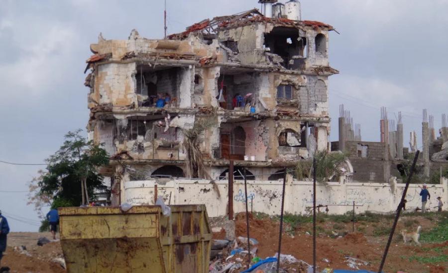 اعادة اعمار منازل مدمرة في غزة 