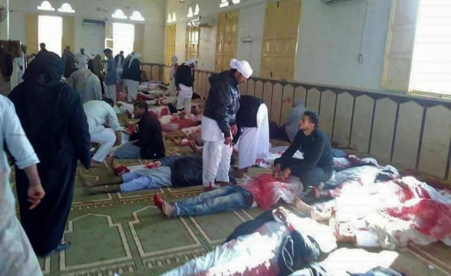 ارتفاع كبير في عدد ضحايا الهجوم على مسجد الروضة غرب العريش المصرية