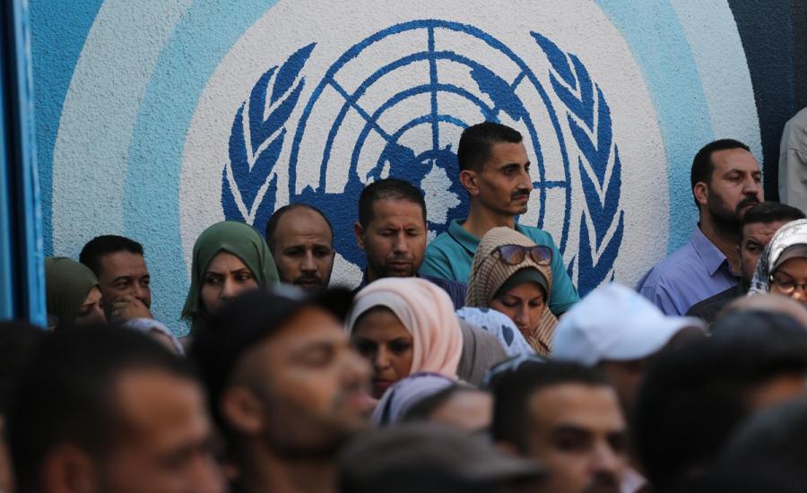 فصل موظفي وكالة الاونروا في غزة 