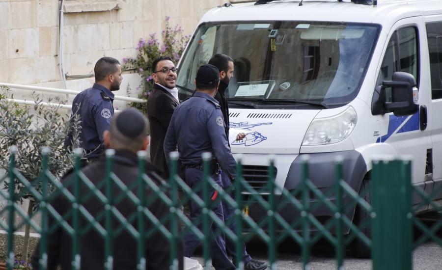 تمديد اعتقال محافظ القدس 