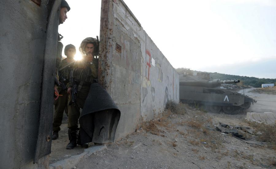 مجهولون يسرقون عشرات الأسلحة والقنابل والذخيرة من قاعدة عسكرية إسرائيلية