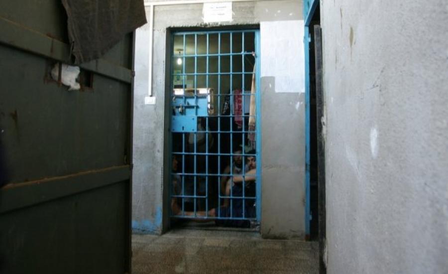 الاسرى في سجن ريمون 
