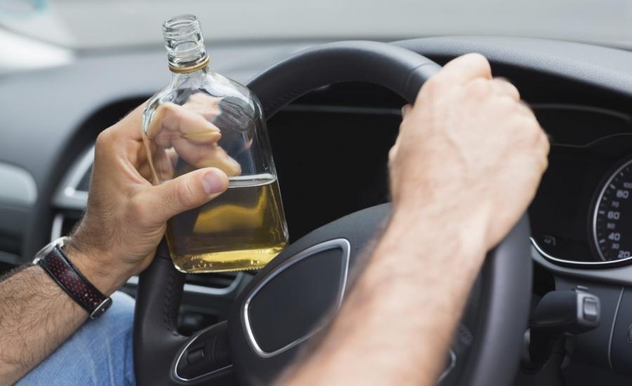 القيادة تحت تأثير الكحول 