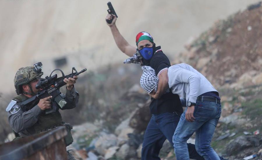 صحفيون إسرائيليون يحرضون على قتل الفلسطينيين والصحفيين!