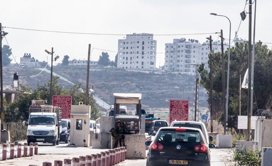 الاحتلال يعلن فرض الإغلاق الشامل على الضفة والمعابر وقطاع غزة
