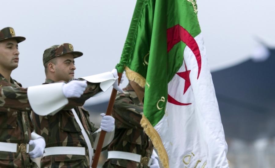 large-2015-إنجازات-هي-الأولى-من-نوعها-لجنود-الجيش-الجزائري-56196