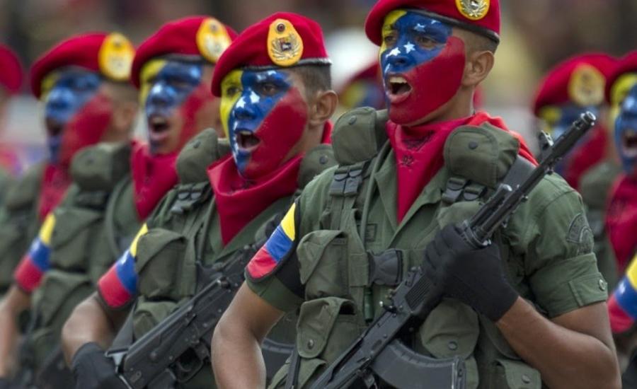 الجيش الفنزويلي يتاهب لمواجهة تهديدات ترامب 