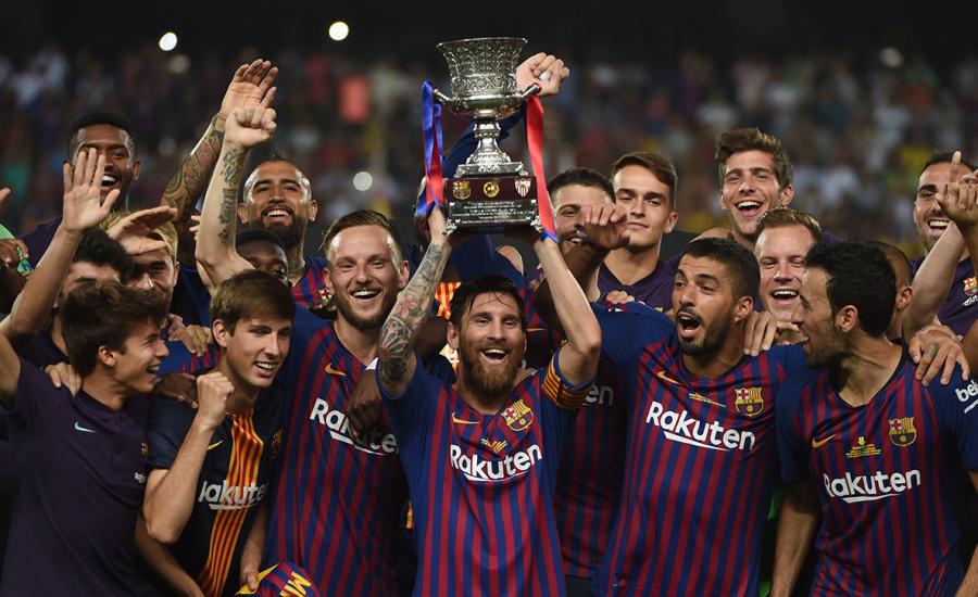 برشلونة يتوج بطلا للسوبر الاسباني 