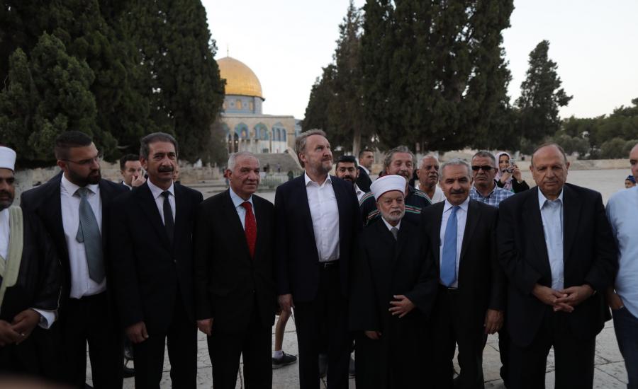 رئيس البوسنة والهرسك يزور القدس ويصلي في المسجد الأقصى 