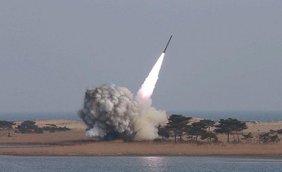 اطلاق صاروخ باليستي من اليمن باتجاه السعودية 