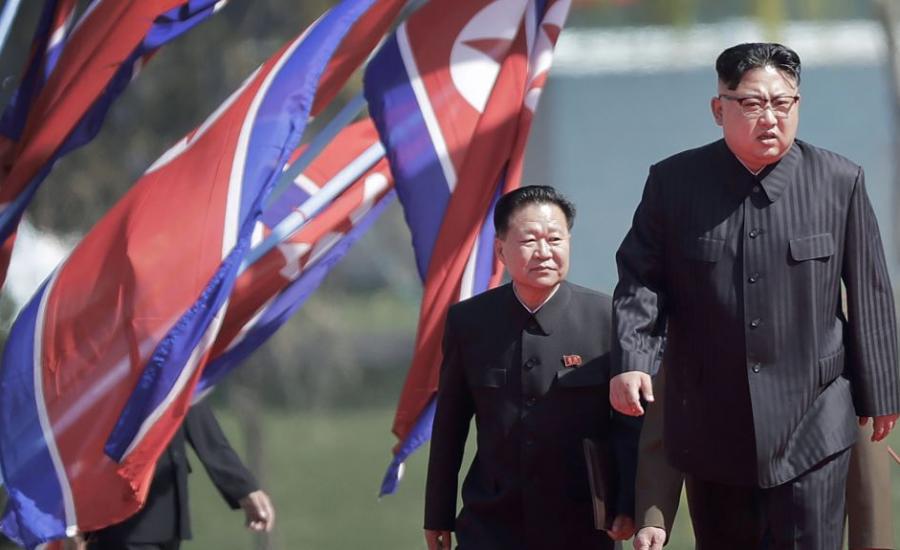 الزعيم الكوري يوقف قصف الجزيرة الامريكية 
