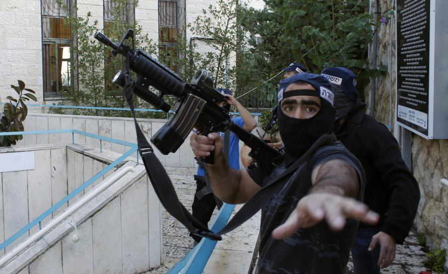 israeli-police-officer-near-scene-attack-jerusalem-synagogue