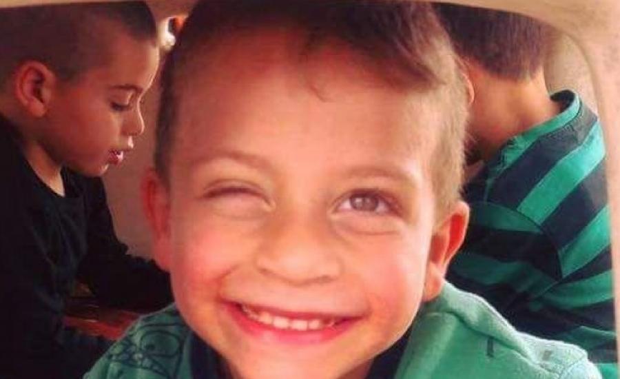وفاة طفل فلسطيني 3 سنوات بعد نسيانه داخل سيارة لعدة ساعات