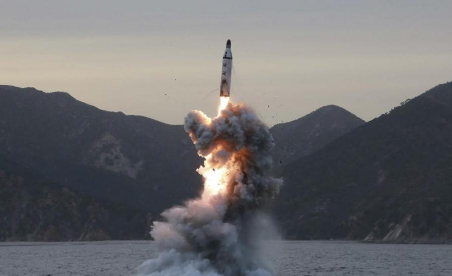 كوريا واطلاق الصواريخ