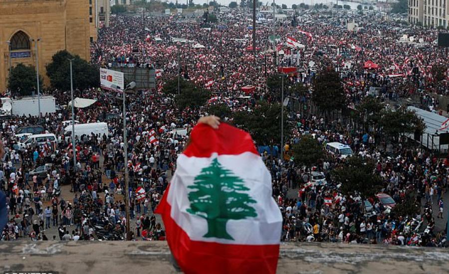 مايا دياب والثورة في لبنان 