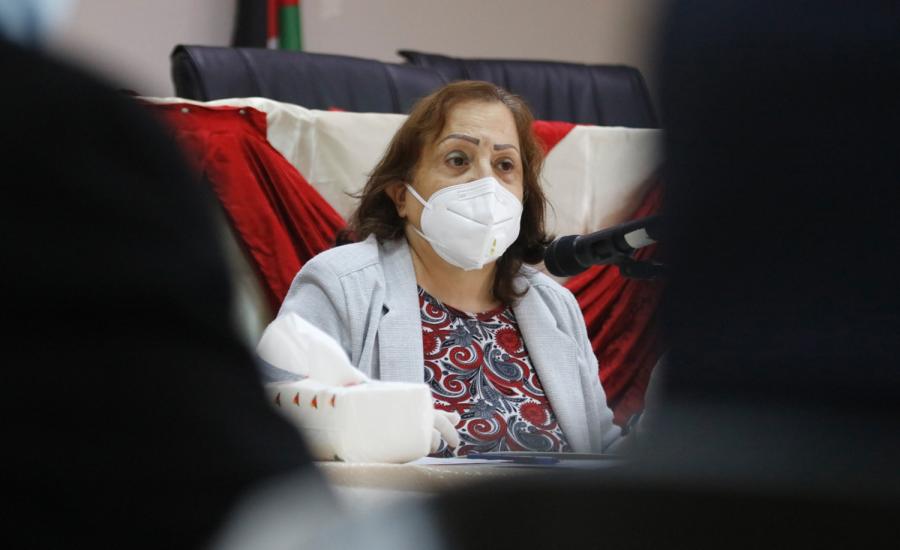 وزيرة الصحة والحالة الوبائية في فلسطين 