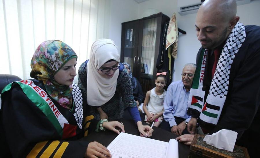 الاحتلال يشدد القيود على تواجد أجانب متزوجين من فلسطينيين مع عائلاتهم بالضفة