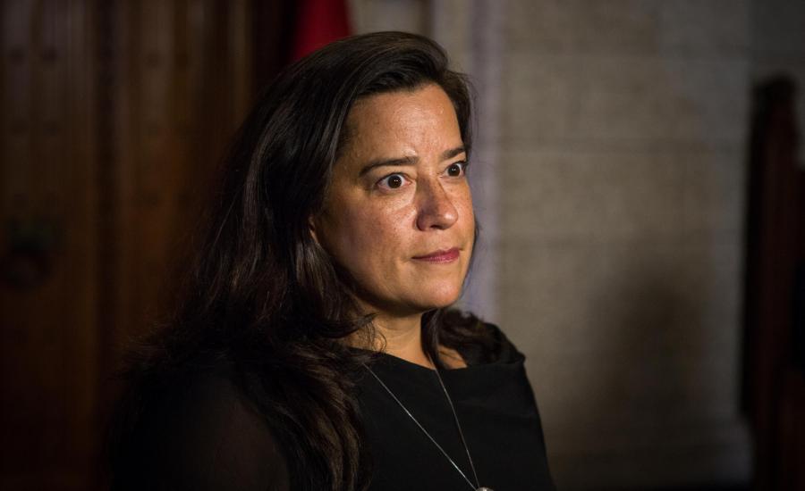 وزيرة كندية تستقيل من منصبها 