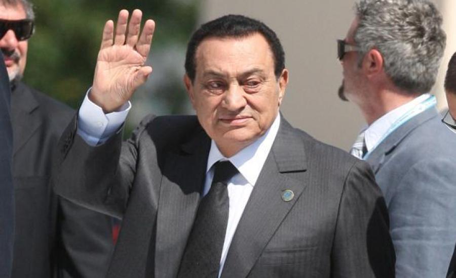 حسني مبارك والمحاكم المصرية 