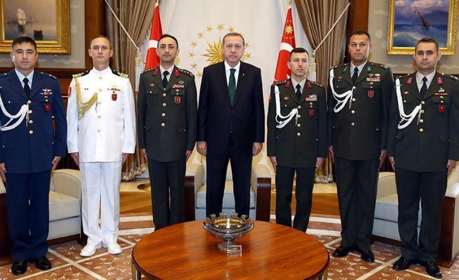 توقيف المستشار العسكري لأردوغان 