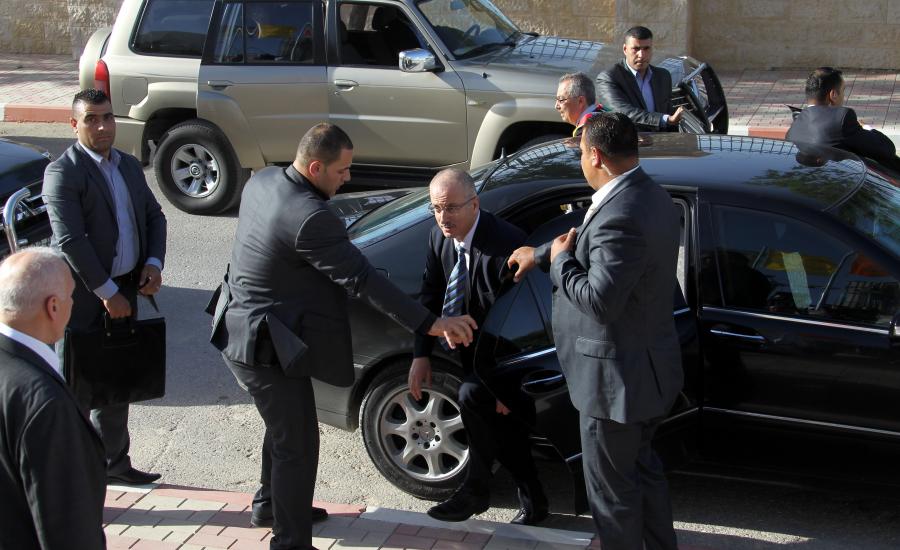 اعتقال صحفي صور موكب رئيس الوزراء 