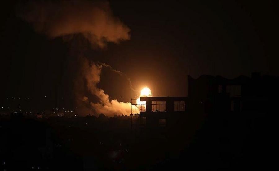 مدفعية الاحتلال تقصف منزلا في غزة