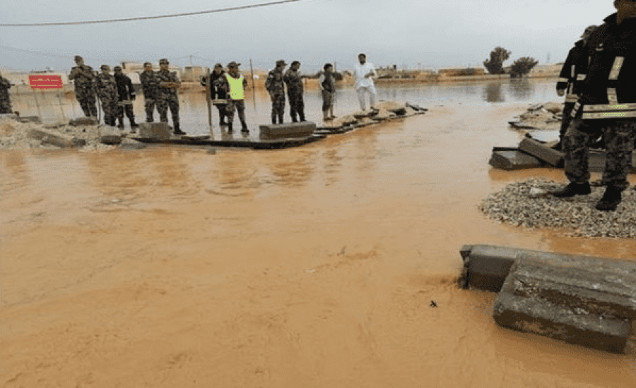 سيول-و-فيضانات-الاردن.png