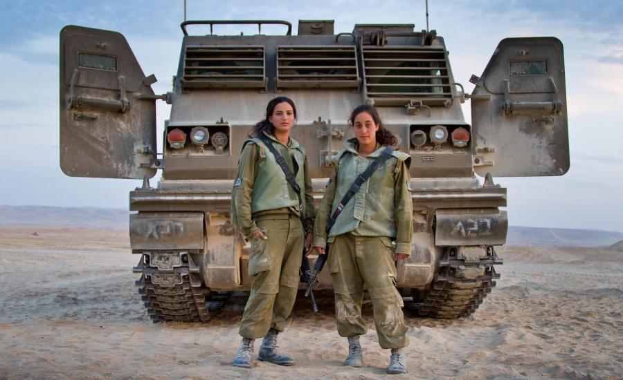 المجندات في الجيش الاسرائيلي