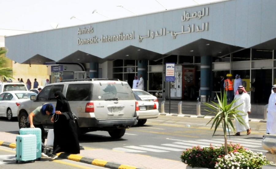 مطار ابها والحوثيون