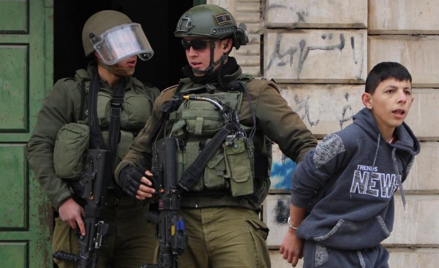 الاطفال الفلسطينيين داخل السجون