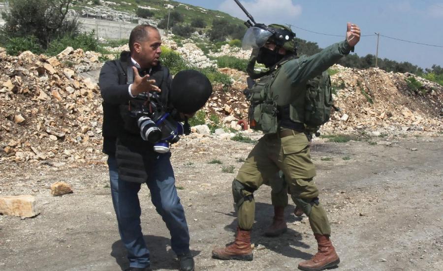 الصحفيون الفلسطينيون والانتهاكات