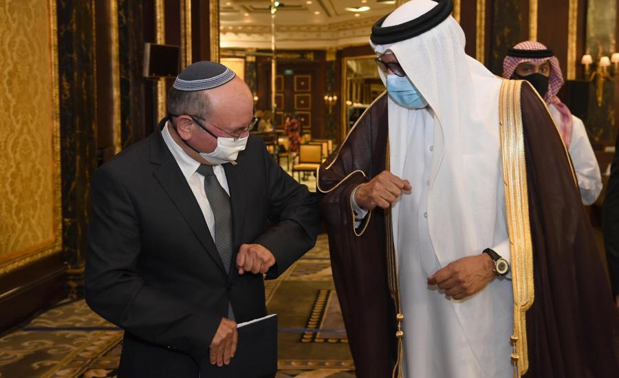السفير البحريني في اسرائيل