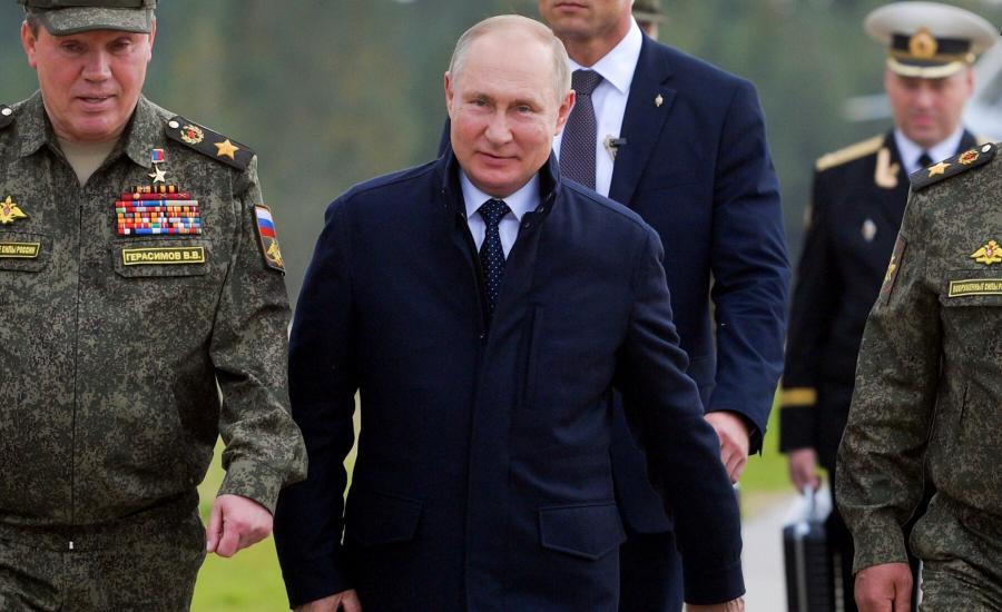 بوتين والجيش الروسي