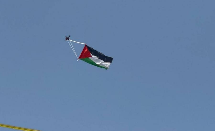 تلفزيون فلسطين والطائرة