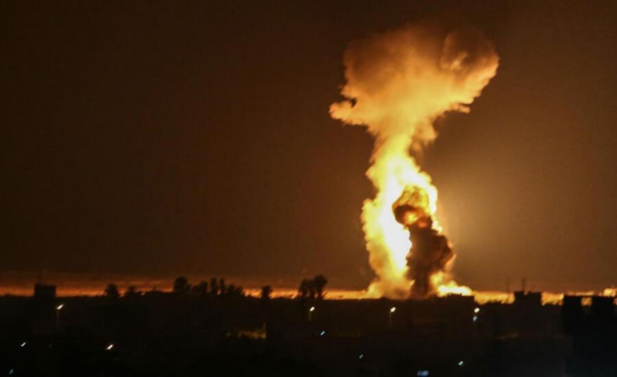 الطيران الحربي يقصف قطاع غزة