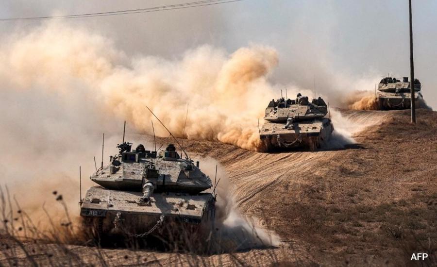 fcb5rrr8_tanks-massing-up-in-southern-israel-near-gaza-border-afp-1200_625x300_13_October_23.jpg