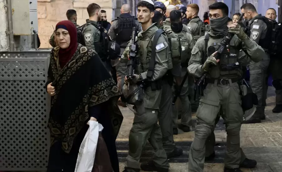israeli-police-officers-force-palestinian-worshipers-to-leave-the-al-aqsa-mosque-compound-in-occupied-east-jerusalem-on-april-5.webp