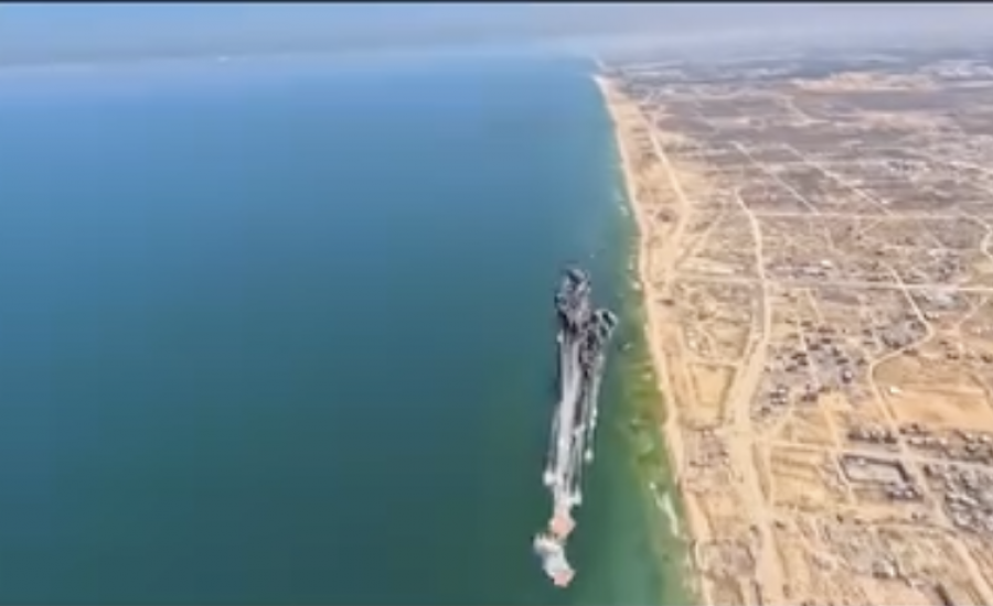 إسقاط المساعدات الإنسانية الإماراتية جواً - ٦٦